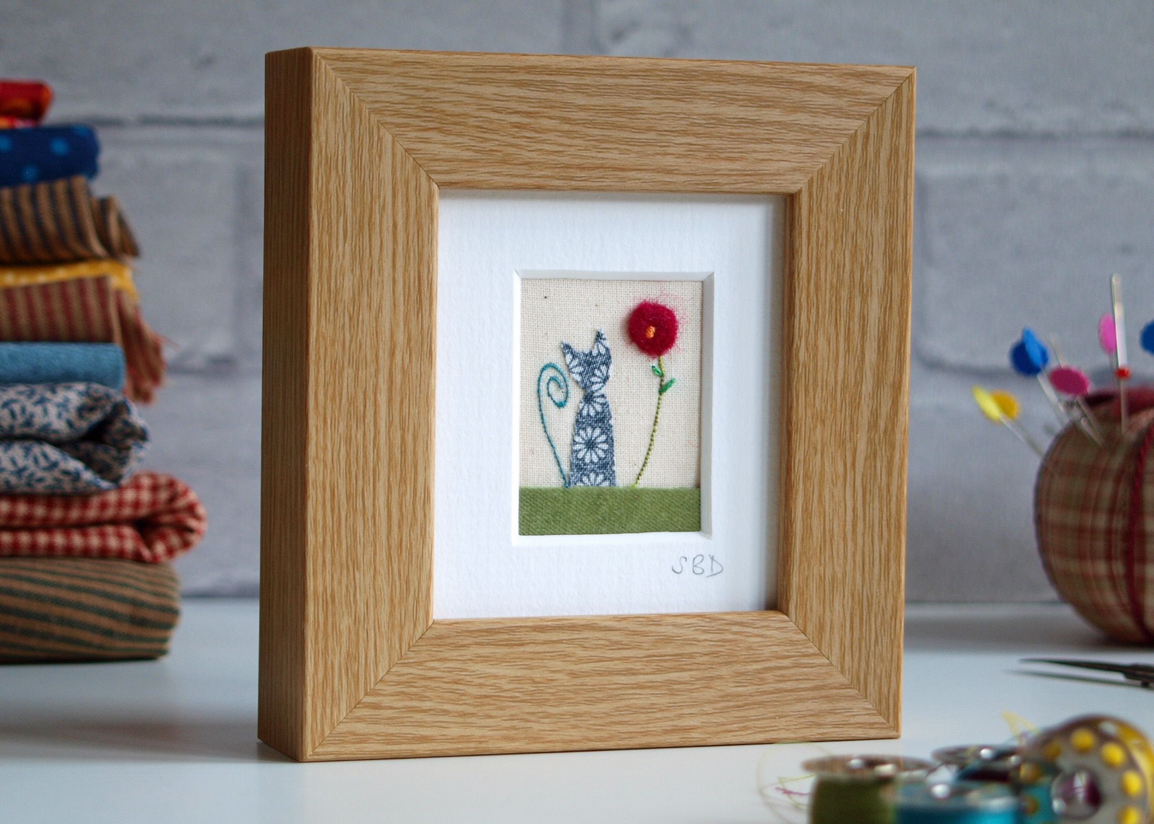 Free small framed embroidery